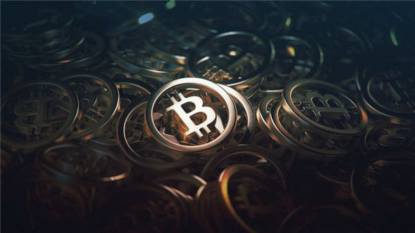 “DGCX鑫慷嘉”爆雷号称单日收益率达1%！有人称被骗5万多创办人嘲讽投资者：“我已在国外”！多地监管曾警告